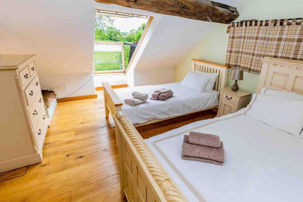 Four Bed Barn Conversion Junction 37 38 M1 Barnsley Kültér fotó